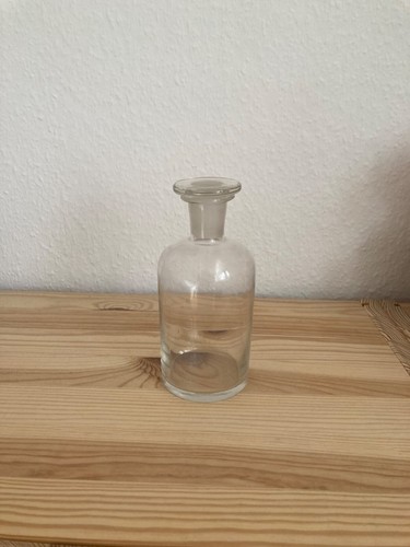 Apothekerflasche durchsichtig