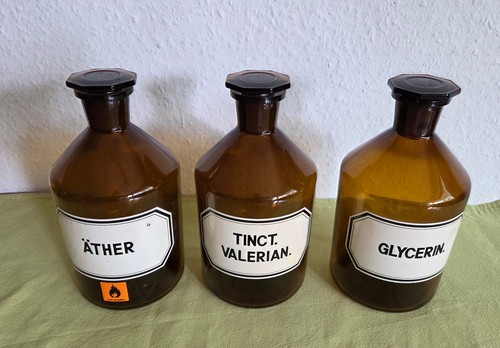 Alte apotheken flaschen - alte,